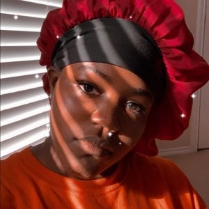 Meet your Posher, Genesis